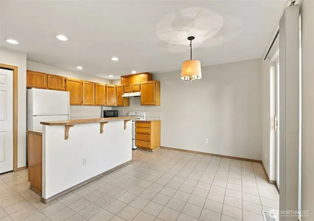 Photo 3 of Townhouse for sale at 3122 186th Place Ne #A, Arlington, WA 98223 | MLS# NWM2586772 | Listing updated on 2026-09-29