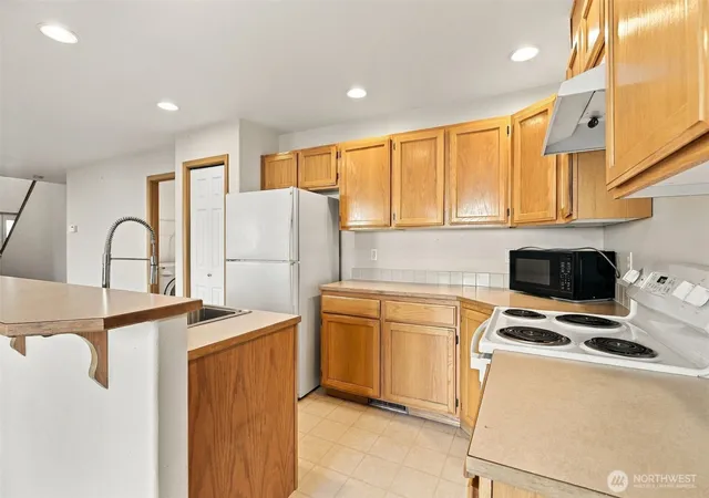 Photo 3 of Townhouse for sale at 3122 186th Place NE #A, Arlington, WA 98223 | MLS# NWM2586772 | Listing updated on 2026-09-29