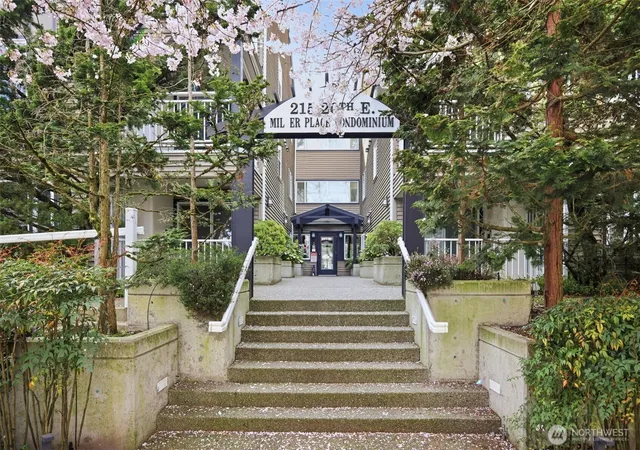 Condo for sale at 215 20th Avenue E #105, Seattle, WA 98112 | MLS# NWM2586784