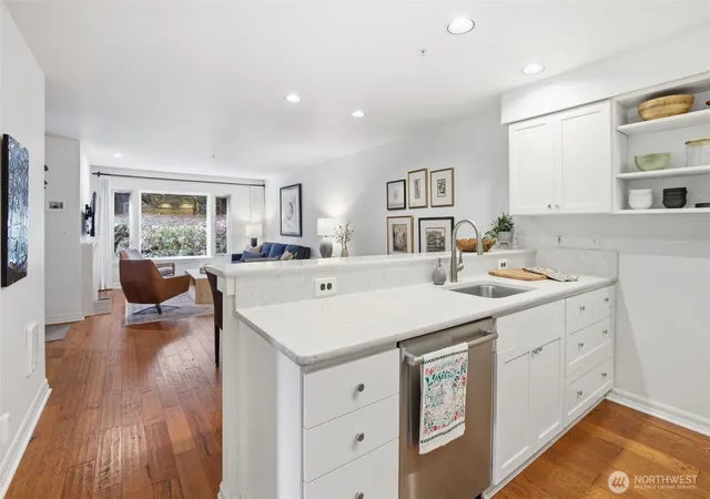 Photo 3 of Condo for sale at 215 20th Avenue E #105, Seattle, WA 98112 | MLS# NWM2586784 | Listing updated on 2026-10-02