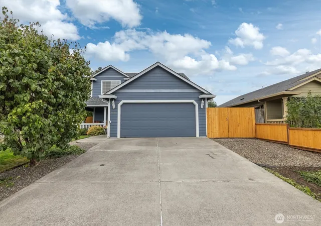 Photo 1 of Sale Pending at 8506 Ne 158th Avenue, Vancouver, WA 98682 | MLS# NWM2586808 | Listing updated on 2026-09-30