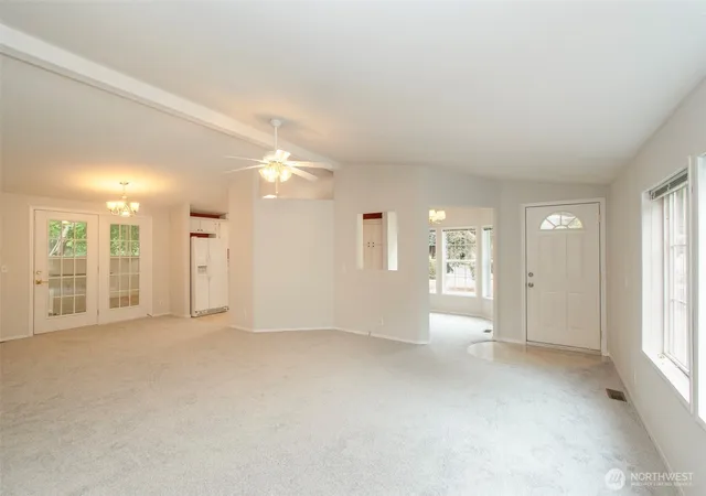 Photo 4 of Sale Pending at 251 Heather Cir, Port Angeles, WA 98362 | MLS# NWM2586813 | Listing updated on 2026-10-02