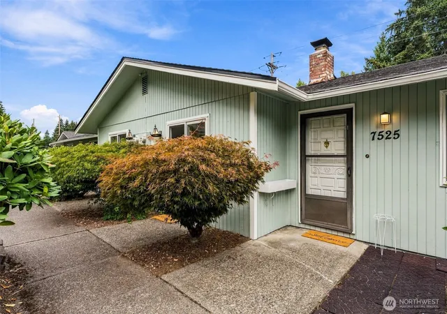 Photo 3 of House for sale at 7525 10th Way SE, Lacey, WA 98503 | MLS# NWM2586815 | Listing updated on 2026-10-02