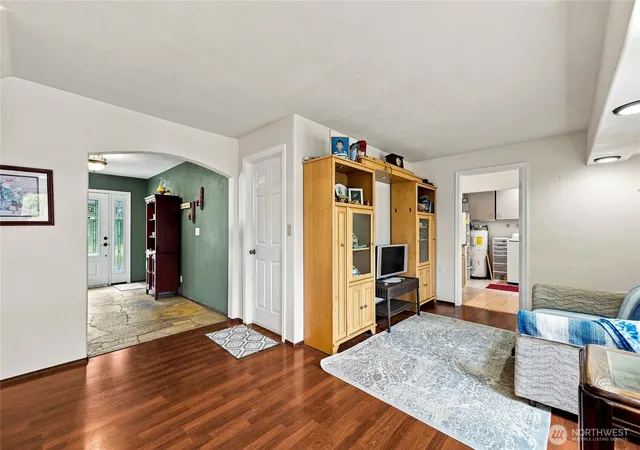 Photo 4 of Single family home for sale at 98531 9215 Sawall Ave, Centralia, WA 98531 | MLS# NWM2586816 | Listing updated on 2026-10-02