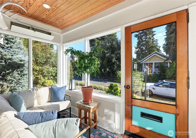 Photo 3 of Sale Pending at 3930 S Ferdinand St, Seattle, WA 98118 | MLS# NWM2586820 | Listing updated on 2026-09-28