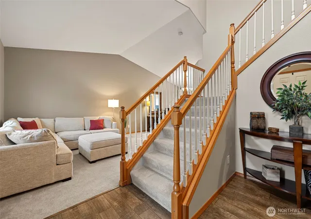 Photo 3 of Single family home for sale at 4613 149th Place Se, Everett, WA 98208 | MLS# NWM2586822 | Listing updated on 2026-10-01
