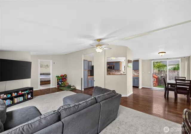 Photo 3 of Manufactured home for sale at 18303 85th Avenue Ct E, Puyallup, WA 98375 | MLS# NWM2586823 | Listing updated on 2026-09-25