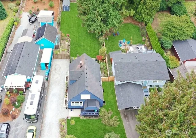 Photo 2 of Sale Pending at 12537 19th Avenue Ne, Seattle, WA 98125 | MLS# NWM2586829 | Listing updated on 2026-10-01