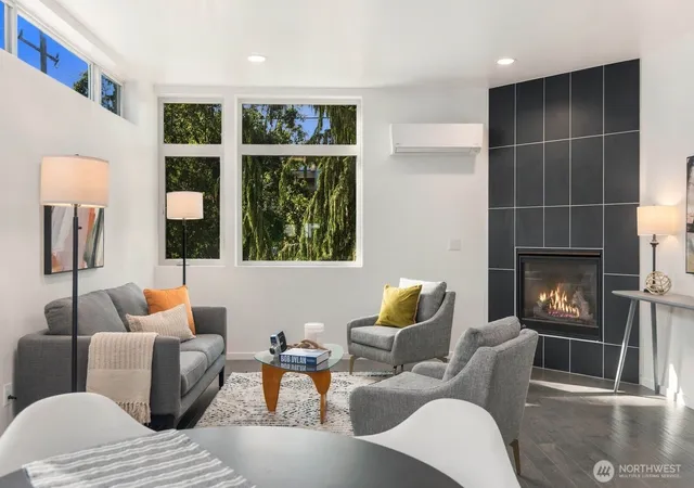 Photo 3 of Townhouse for sale at 304 26th Avenue S #C, Seattle, WA 98144 | MLS# NWM2586843 | Listing updated on 2026-09-30
