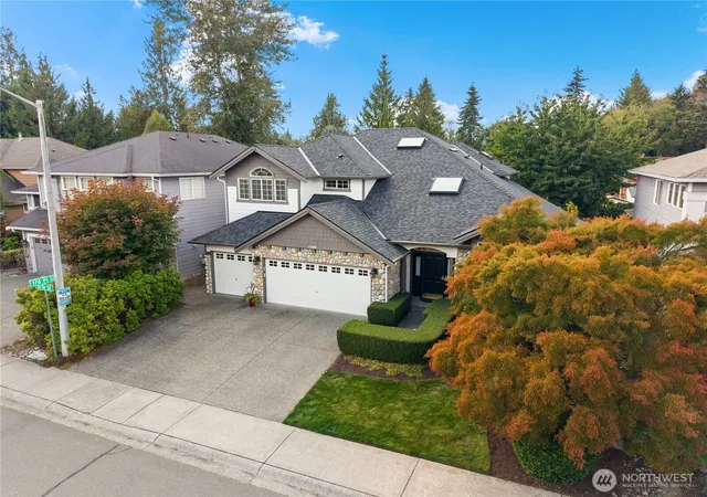 Photo 3 of Single family home for sale at 17308 31st Drive Se, Bothell, WA 98012 | MLS# NWM2586846 | Listing updated on 2026-09-30