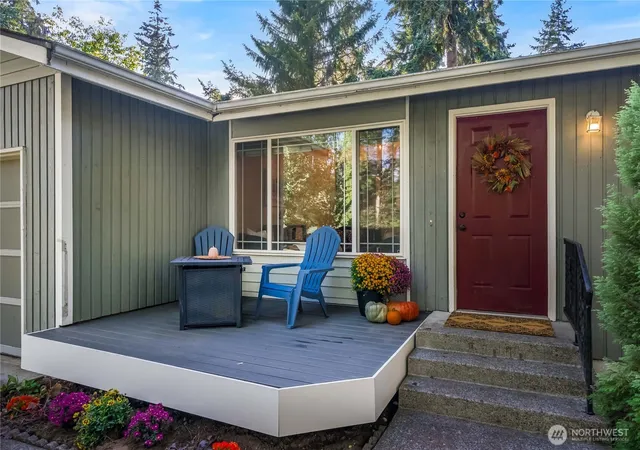 Photo 3 of Single family home for sale at 14624 119th Avenue Ct E, Puyallup, WA 98374 | MLS# NWM2586853 | Listing updated on 2026-09-28