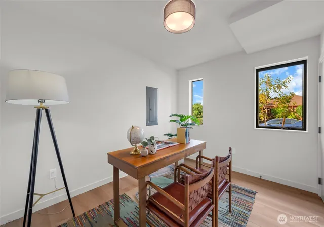 Photo 4 of Single family home for sale at 5201 S Holly St, Seattle, WA 98118 | MLS# NWM2586855 | Listing updated on 2026-10-01