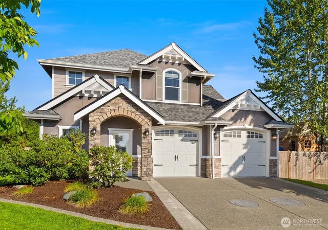 Photo 1 of Single family home for sale at 10102 Terra Glenn St Se, Yelm, WA 98597 | MLS# NWM2586857 | Listing updated on 2026-10-01