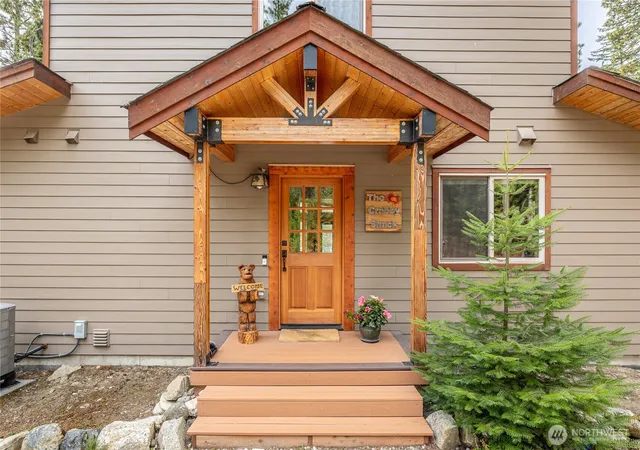 Photo 3 of Single family home for sale at 16150 Telemark Ln, Leavenworth, WA 98826 | MLS# NWM2586875 | Listing updated on 2026-09-29
