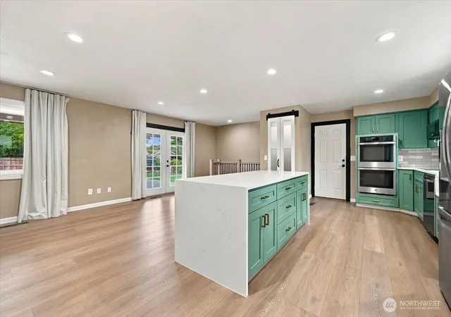 Photo 3 of Single family home for sale at 313 N Road 35, Pasco, WA 99301 | MLS# NWM2586876 | Listing updated on 2026-09-24