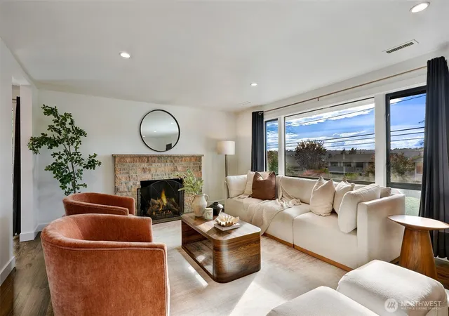 Photo 2 of Single family home for sale at 5818 S 18th Avenue, Seattle, WA 98108 | MLS# NWM2586889 | Listing updated on 2026-09-29