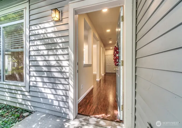 Photo 2 of Townhouse for sale at 18012 Ne 94th Court #1, Redmond, WA 98052 | MLS# NWM2586903 | Listing updated on 2026-09-30
