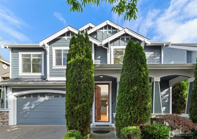 Photo 2 of Sale Pending at 3154 Ne Marquette Way, Issaquah, WA 98029 | MLS# NWM2586908 | Listing updated on 2026-09-28