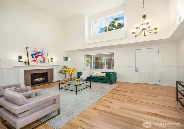 Photo 3 of Sale Pending at 3154 NE Marquette Way, Issaquah, WA 98029 | MLS# NWM2586908 | Listing updated on 2026-09-28