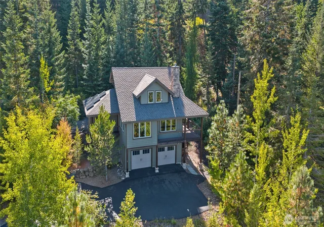 Photo 3 of Single family home for sale at 824 Huntrick Dr, Cle Elum, WA 98922 | MLS# NWM2586938 | Listing updated on 2026-09-28