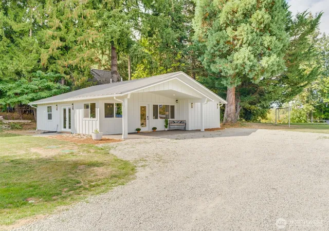 Photo 1 of Single family home for sale at 14300 Ne 172nd Circle, Brush Prairie, WA 98606 | MLS# NWM2586939 | Listing updated on 2026-10-02