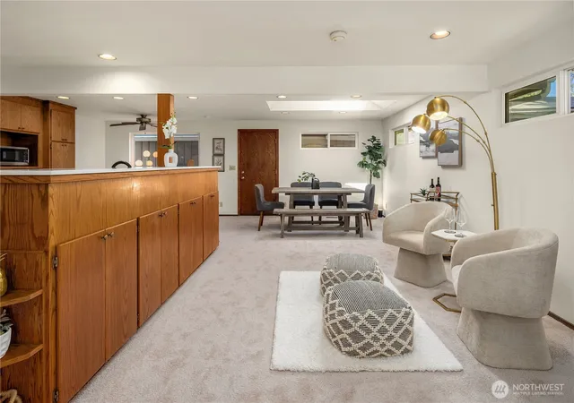 Photo 3 of Single family home for sale at 570 SE Andrews St, Issaquah, WA 98027 | MLS# NWM2586957 | Listing updated on 2026-10-02
