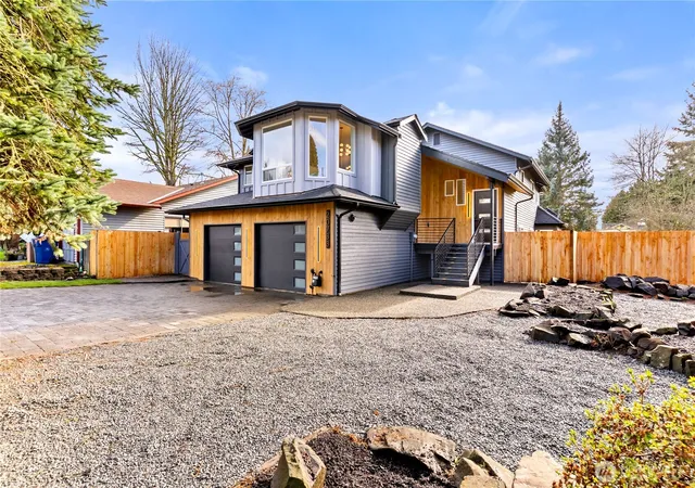 Photo 1 of Sale Pending at 20733 Elberta Rd, Lynnwood, WA 98036 | MLS# NWM2586958 | Listing updated on 2026-09-29