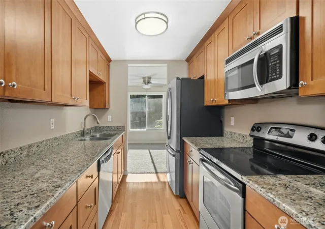 Photo 3 of Condo for sale at 9901 Ne 124th Street #504, Kirkland, WA 98034 | MLS# NWM2586970 | Listing updated on 2026-10-01