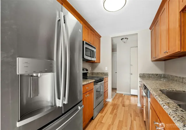 Photo 3 of Condo for sale at 9901 NE 124th Street #504, Kirkland, WA 98034 | MLS# NWM2586970 | Listing updated on 2026-10-01