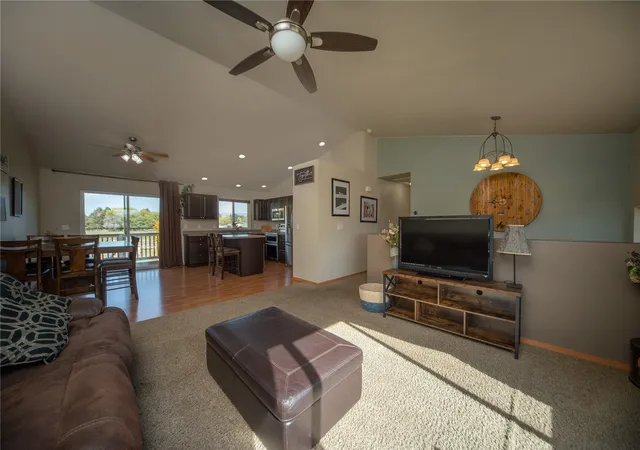 Photo 1 of Single family home for sale at 1509 E Seattle Ave, Ellensburg, WA 98926 | MLS# NWM2586973 | Listing updated on 2026-10-20