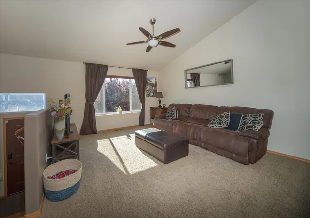Photo 2 of Single family home for sale at 1509 E Seattle Ave, Ellensburg, WA 98926 | MLS# NWM2586973 | Listing updated on 2026-10-20