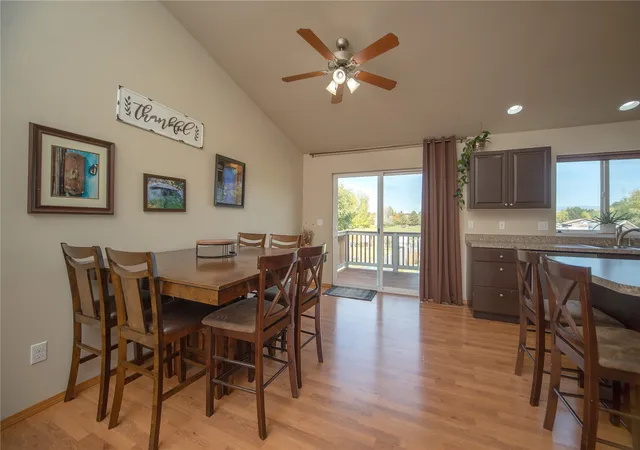 Photo 4 of Single family home for sale at 1509 E Seattle Ave, Ellensburg, WA 98926 | MLS# NWM2586973 | Listing updated on 2026-10-20