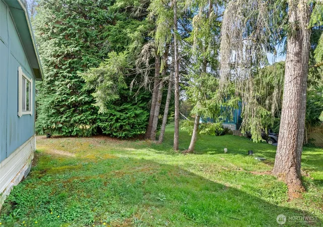 Photo 3 of Sale Pending at 850 Crescent St #53, Raymond, WA 98577 | MLS# NWM2586976 | Listing updated on 2026-10-01