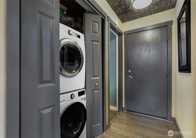 Photo 4 of Condo for sale at 905 Cherry St #102, Seattle, WA 98104 | MLS# NWM2587014 | Listing updated on 2026-09-30
