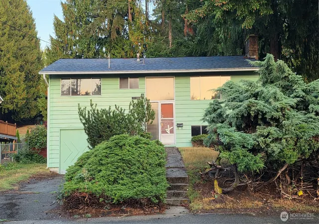 Photo 2 of Sale Pending at 22209 60th Avenue W, Mountlake Terrace, WA 98043 | MLS# NWM2587015 | Listing updated on 2026-10-01