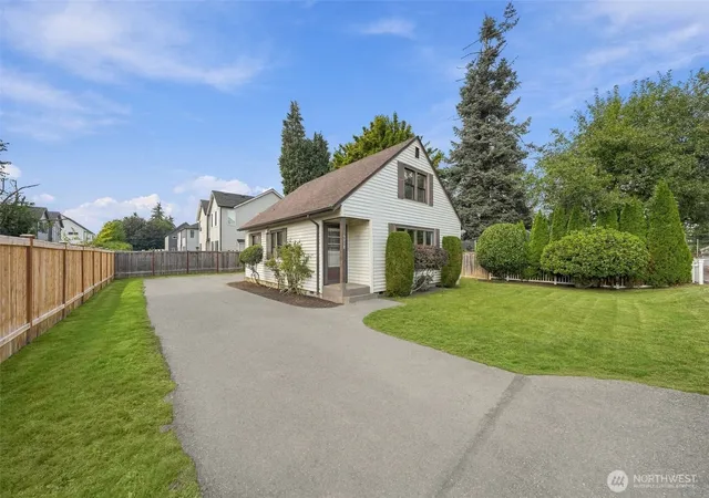 Photo 2 of Single family home for sale at 16018 179th Avenue Se, Monroe, WA 98272 | MLS# NWM2587019 | Listing updated on 2026-09-25