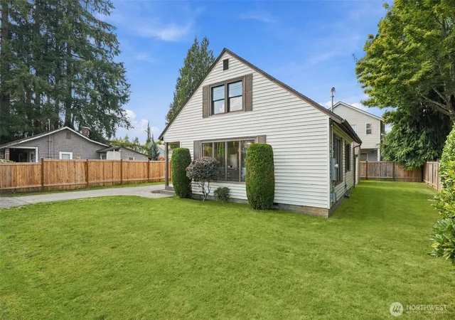Photo 3 of Single family home for sale at 16018 179th Avenue Se, Monroe, WA 98272 | MLS# NWM2587019 | Listing updated on 2026-09-25