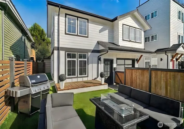 Photo 3 of Condo for sale at 7000 32nd Avenue NW #C, Seattle, WA 98117 | MLS# NWM2587026 | Listing updated on 2026-09-25