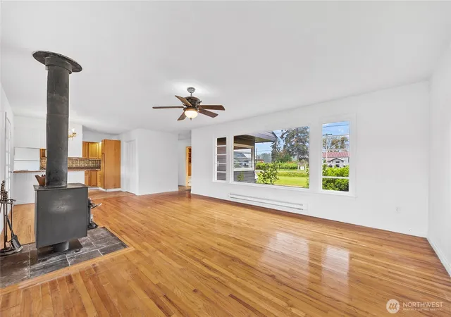 Photo 4 of Single family home for sale at 161 State Route 131, Randle, WA 98377 | MLS# NWM2587034 | Listing updated on 2026-09-26