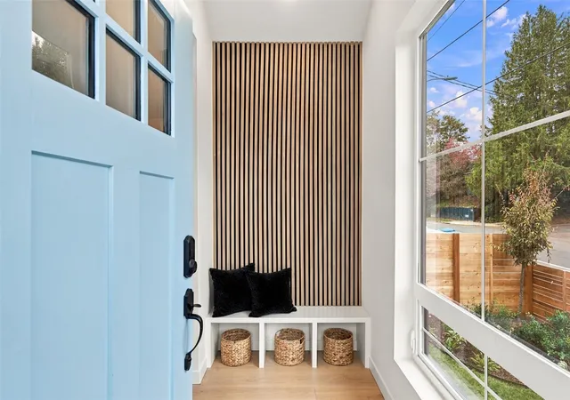 Photo 3 of Single family home for sale at 5606 11th Avenue NE, Seattle, WA 98105 | MLS# NWM2587045 | Listing updated on 2026-10-19