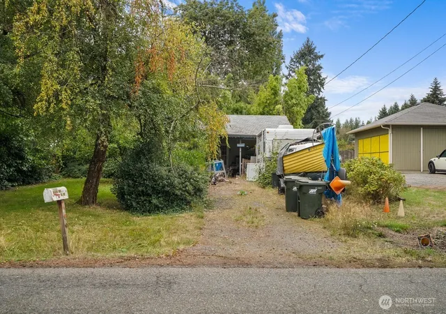 Photo 1 of Sale Pending at 13205 160th Avenue Se, Renton, WA 98059 | MLS# NWM2587056 | Listing updated on 2026-10-02