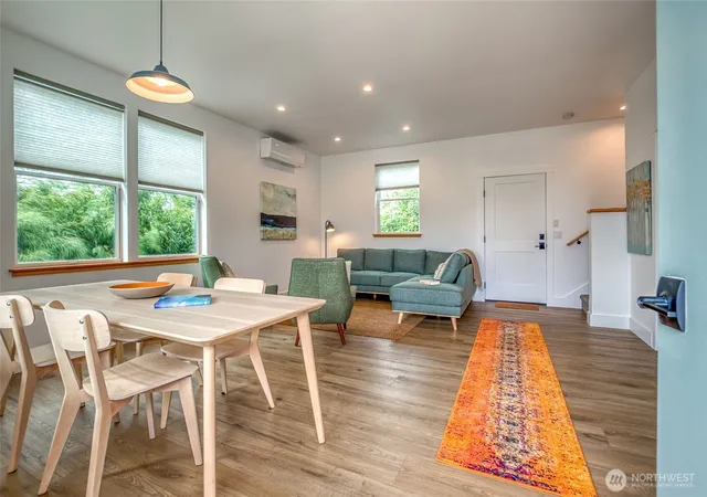 Photo 4 of Condo for sale at 429 Pine St #C, Eastsound, WA 98245 | MLS# NWM2587063 | Listing updated on 2026-09-28