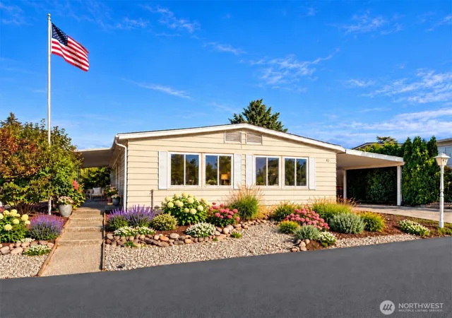 Photo 1 of Manufactured home for sale at 2500 Alder St #42, Milton, WA 98354 | MLS# NWM2587066 | Listing updated on 2026-10-01