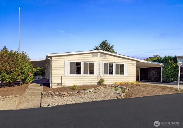 Photo 1 of Manufactured home for sale at 2500 Alder St #42, Milton, WA 98354 | MLS# NWM2587066 | Listing updated on 2026-10-02
