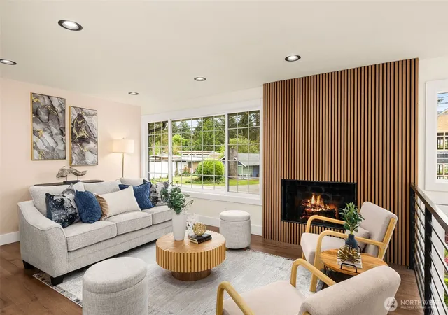Photo 3 of Single family home for sale at 627 166th Avenue NE, Bellevue, WA 98008 | MLS# NWM2587084 | Listing updated on 2026-09-26