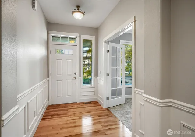 Photo 3 of Single family home for sale at 3600 Blacksmith St SE, Olympia, WA 98501 | MLS# NWM2587085 | Listing updated on 2026-10-01