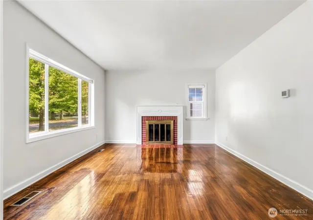 Photo 2 of Sale Pending at 1222 Bonsella St, Walla Walla, WA 99362 | MLS# NWM2587090 | Listing updated on 2026-10-02