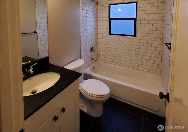 Photo 19 of Sale Pending at 109 115 30th Avenue, Seattle, WA 98122 | MLS# NWM2587100 | Listing updated on 2026-10-12