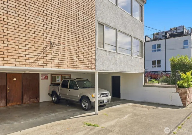 Photo 4 of Multi family home for sale at 6530 24th Avenue NW, Seattle, WA 98117 | MLS# NWM2587105 | Listing updated on 2026-09-28