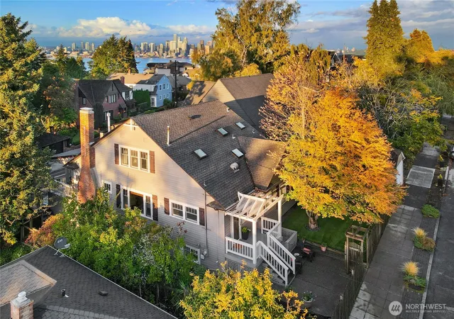 Photo 1 of Sale Pending at 3780 Sw Grayson St, Seattle, WA 98126 | MLS# NWM2587106 | Listing updated on 2026-10-01